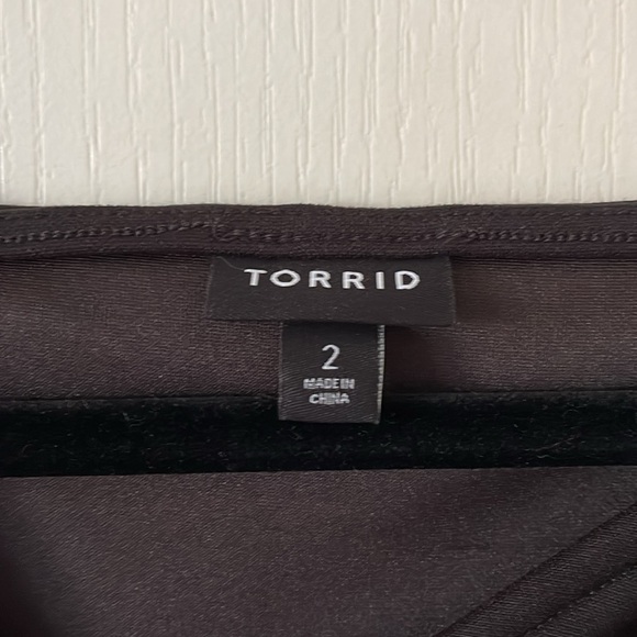 Torrid: Midi Studio Cupro Bodycon Dress black - Picture 2 of 2